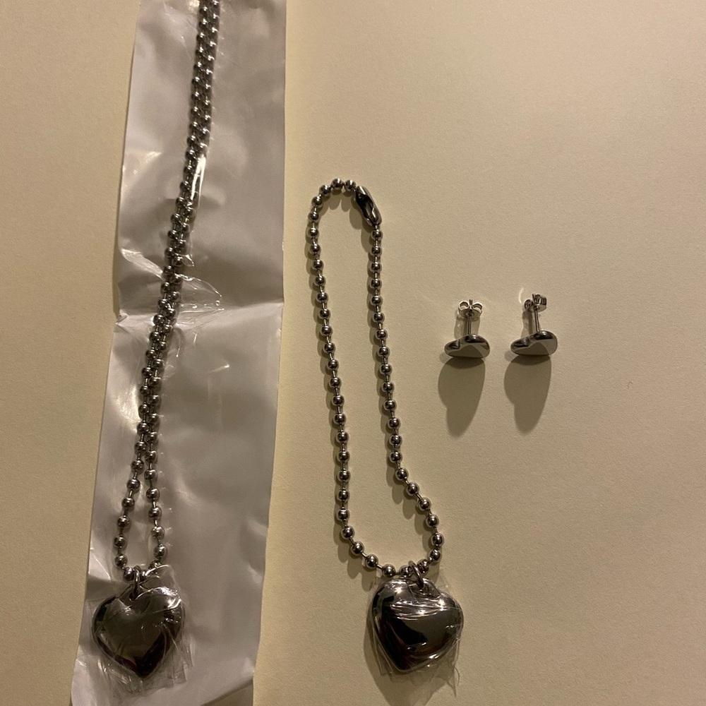 Silver Heart Necklace, bracelet and Earrings Set